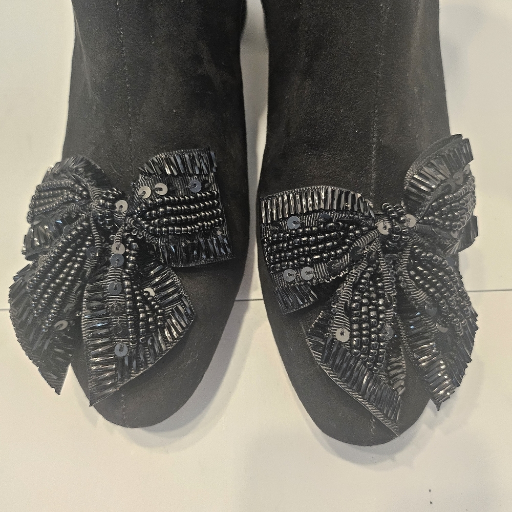 Zara beaded sequin bow ankle boots booties.  Size 37 EU. 6.5 US